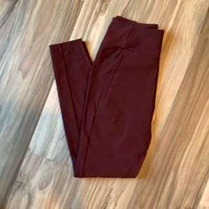 Athleta Pants/Tights Size 6